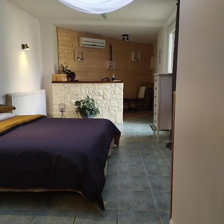 Chambre D'Hote La Caure Bussiere-Dunoise Exterior foto